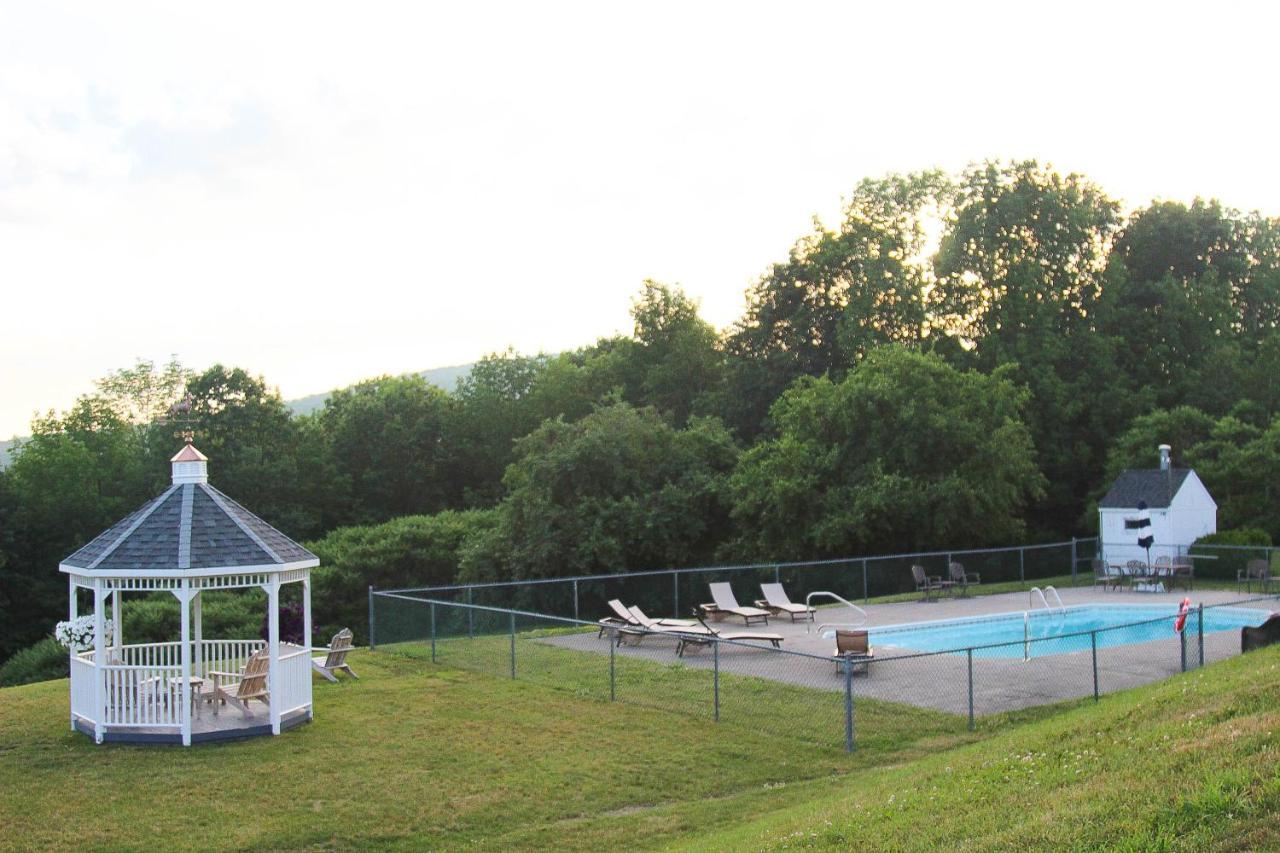 The Lucerne Inn Dedham Esterno foto