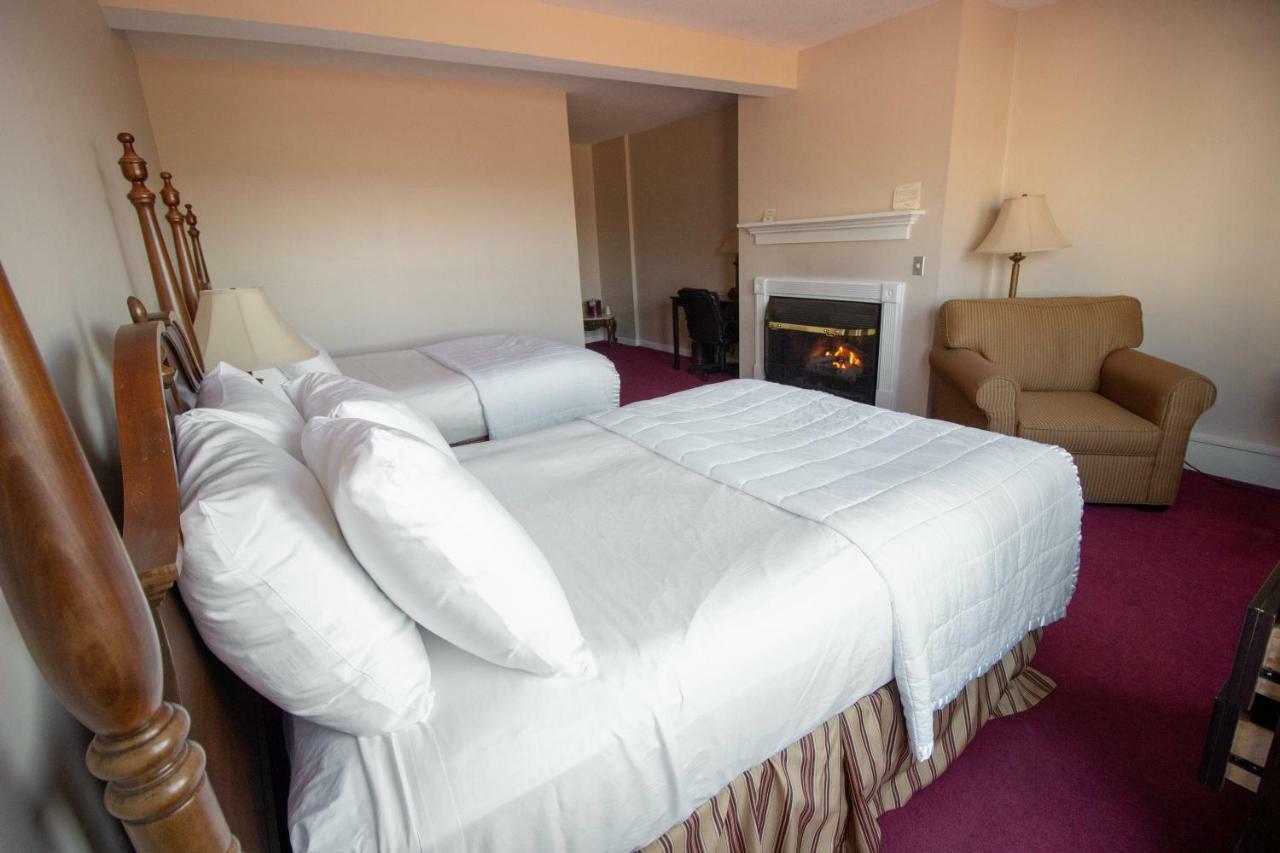 The Lucerne Inn Dedham Esterno foto