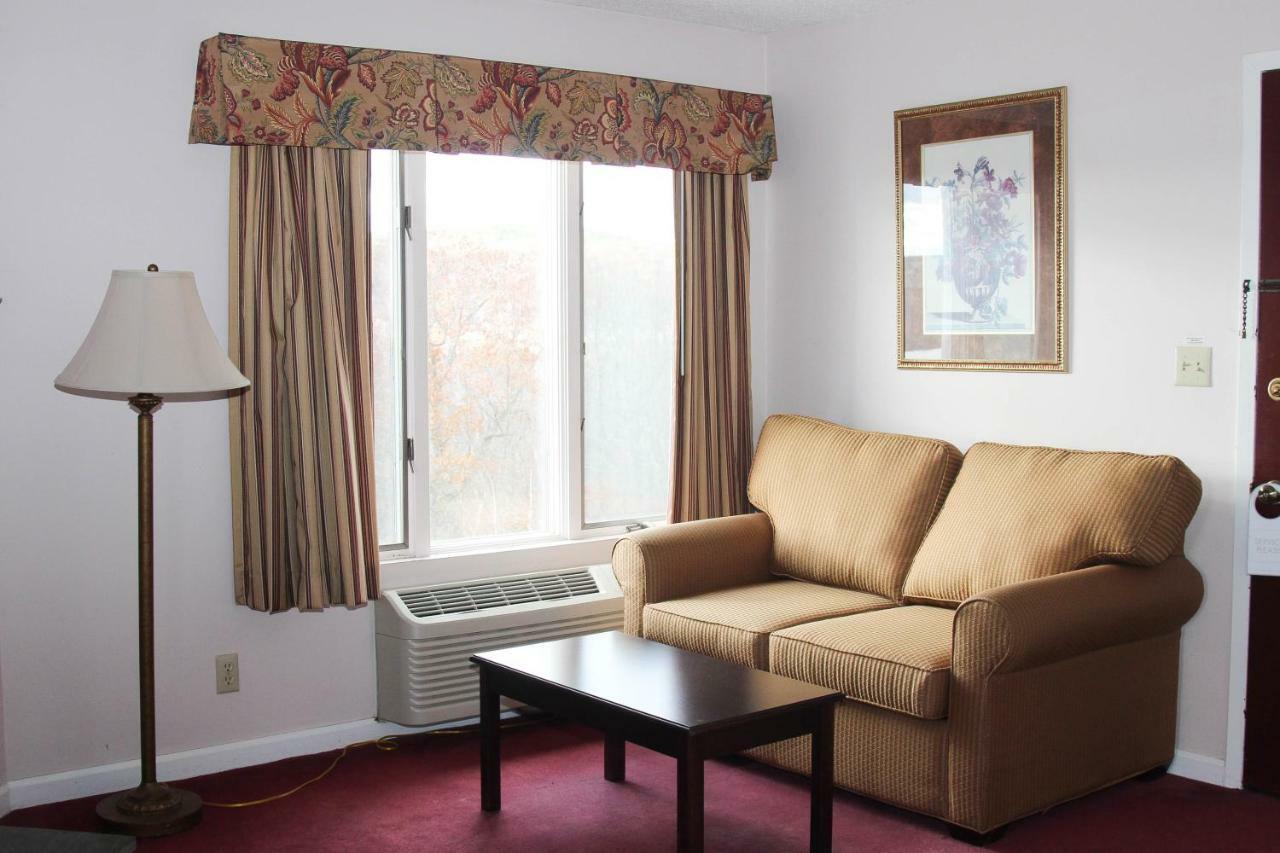 The Lucerne Inn Dedham Esterno foto